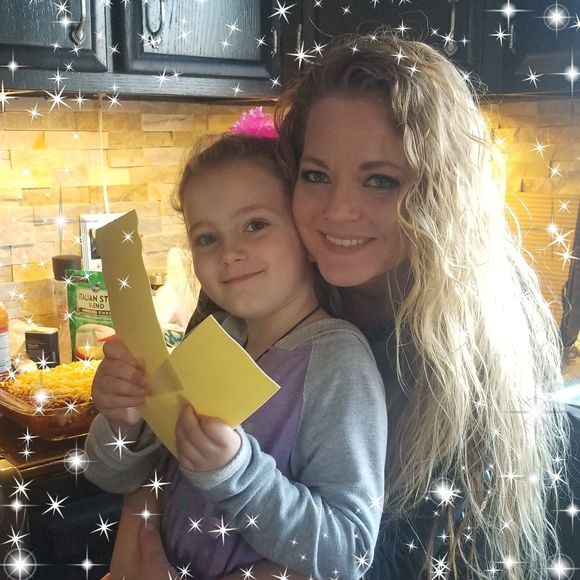 Meet your Posher, Tiffany - Picture 1 of 1